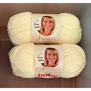 Vanna’s Choice Yarn – Set of 2 Skeins – Soft Acrylic – Lion Brand